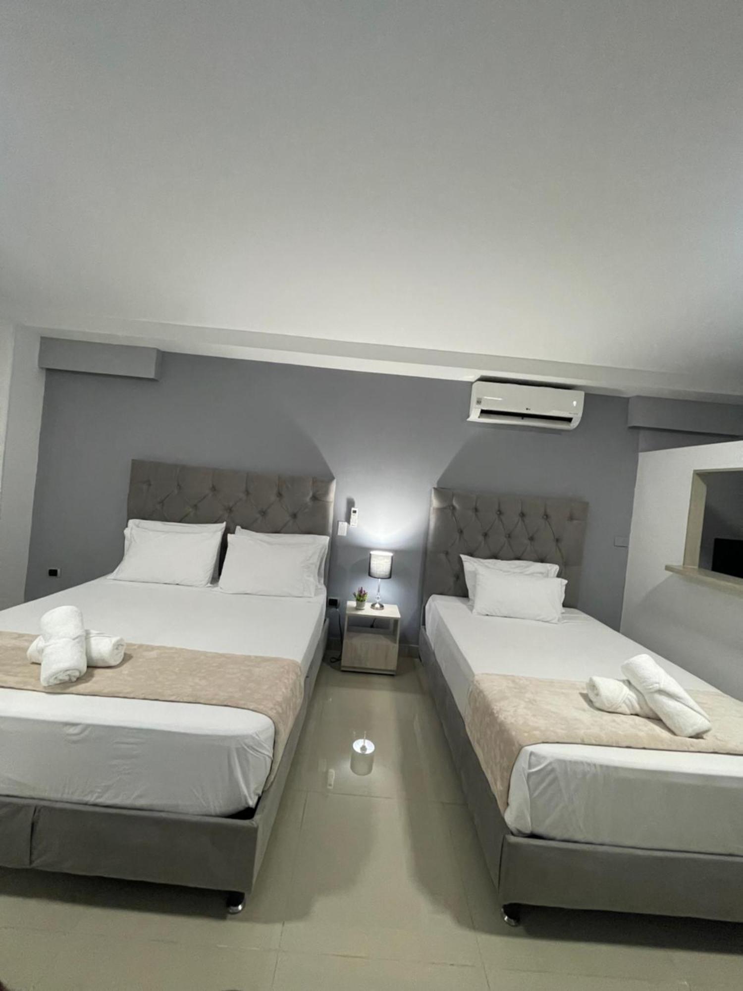 Aparthotel 110 Loft Cali Esterno foto